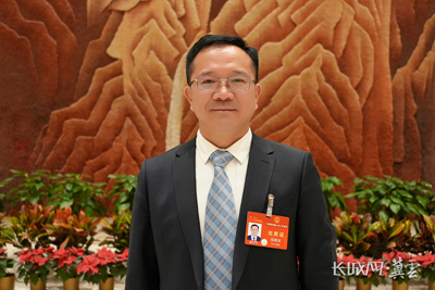 代表履責，兩會聲音｜中國樂凱黨委書記、董事長侯景濱履職盡責、建言獻策